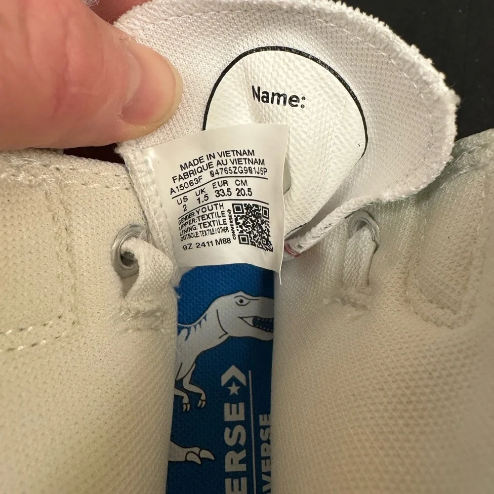 Converse nwot smoke
